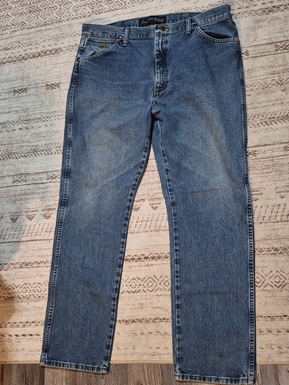 Wrangler Men's Straight-Leg Blue Denim Jeans